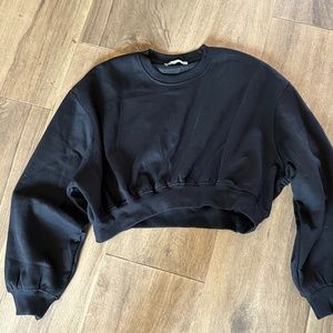 Zara Black Cropped Sweatshirt